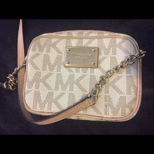 Michael kors small cream gold hardware crossbody